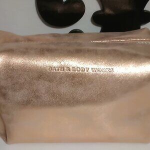 Bath and Body Works Travel bag gold